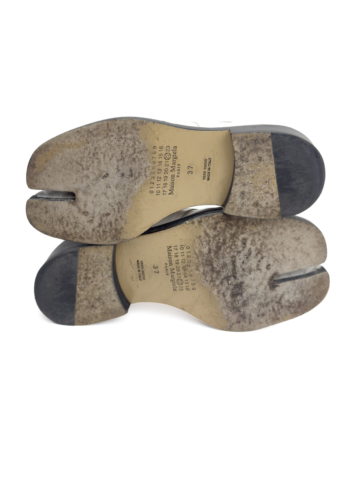 MAISON MARGIELA Tabi Loafers White