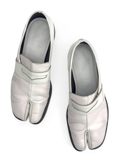 MAISON MARGIELA Tabi Loafers White